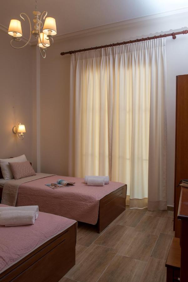 Megas Alexandros Hotel Paralía Eksteriør billede